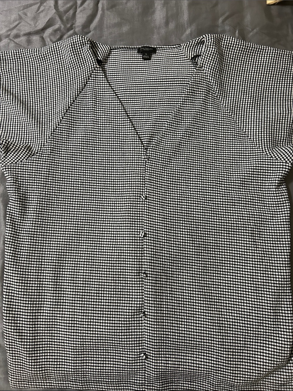 Ann Taylor Black and White Gingham Button-Front Top